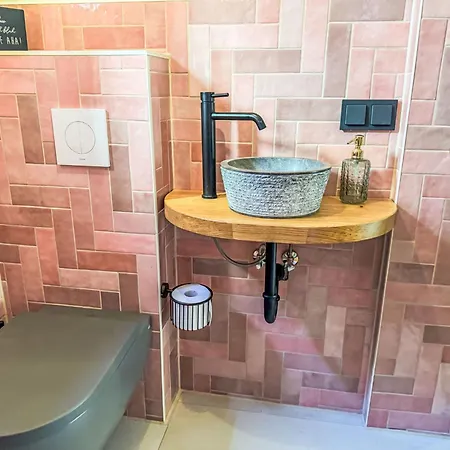 アパート Hinterhov Nest By Interhome ベースコウ